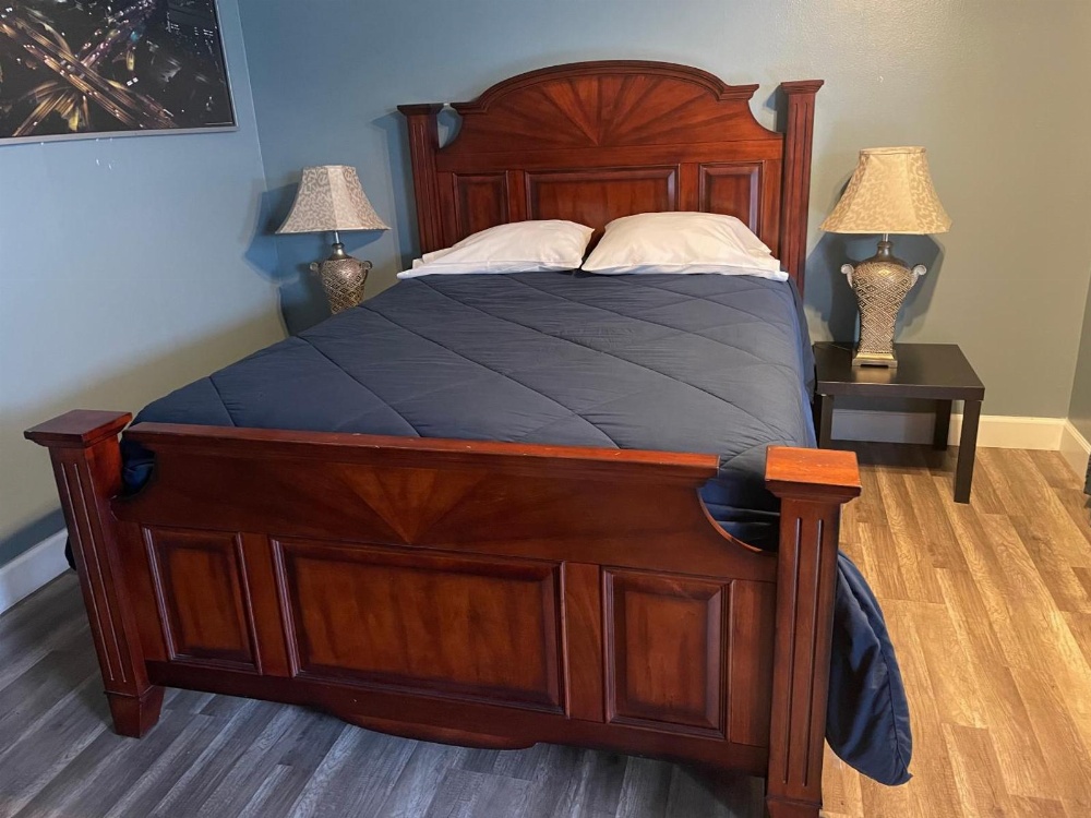 Los Angeles Adventurers All Suite Hotel